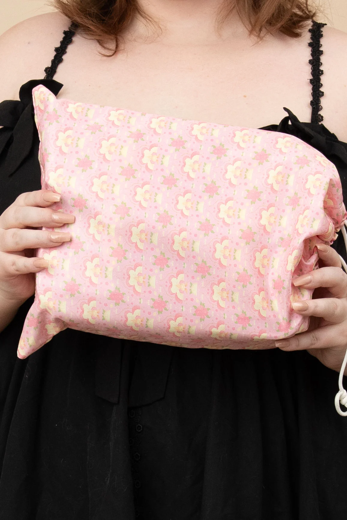 Rosy Maple Moth Bag - Image 3
